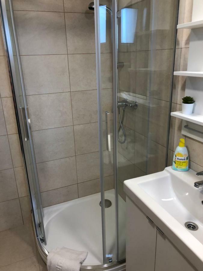 Duna Vendeghaz Hotel Fadd-Dombori Buitenkant foto