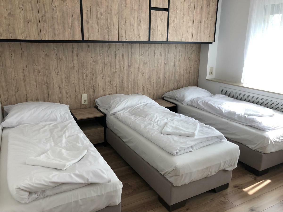 Duna Vendeghaz Hotel Fadd-Dombori Buitenkant foto