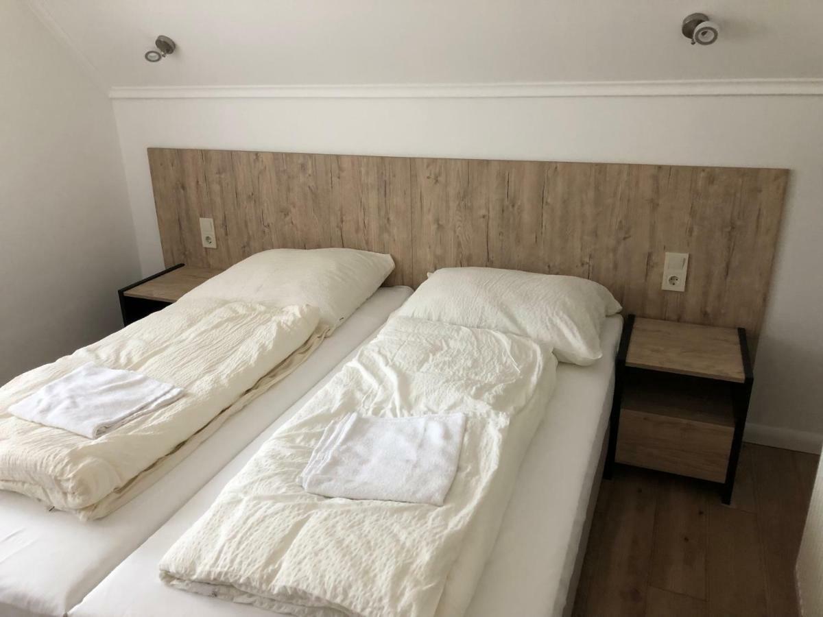 Duna Vendeghaz Hotel Fadd-Dombori Buitenkant foto