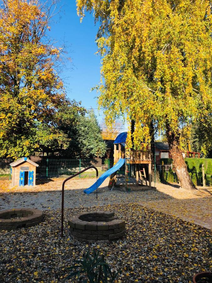 Duna Vendeghaz Hotel Fadd-Dombori Buitenkant foto
